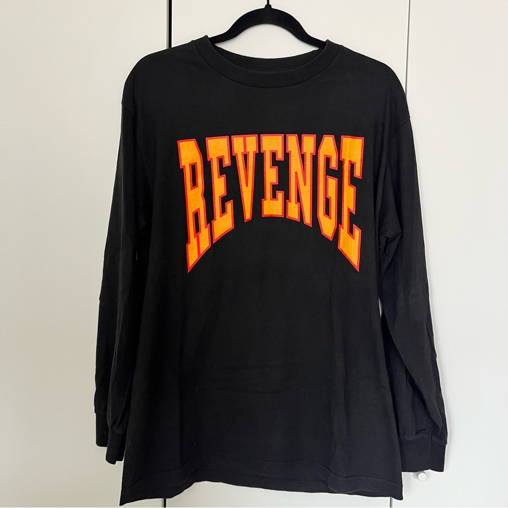 SUMMER SIXTEEN TOUR LONGSLEEVE T-SHIRT